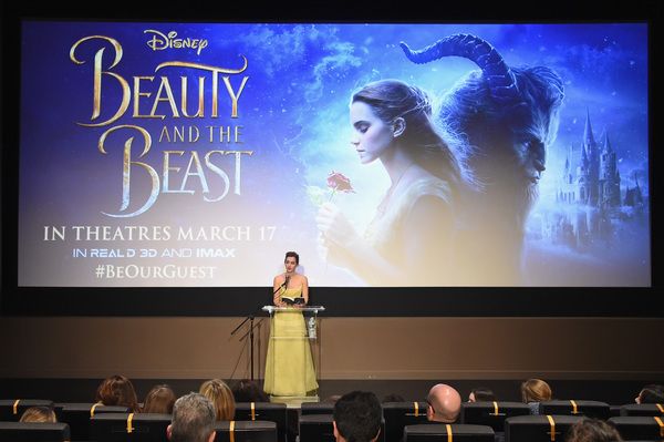 Photo Flash: Josh Groban, Bernadette Peters & More Attend BEAUTY AND THE BEAST NY Premiere — photo 1 of 41
