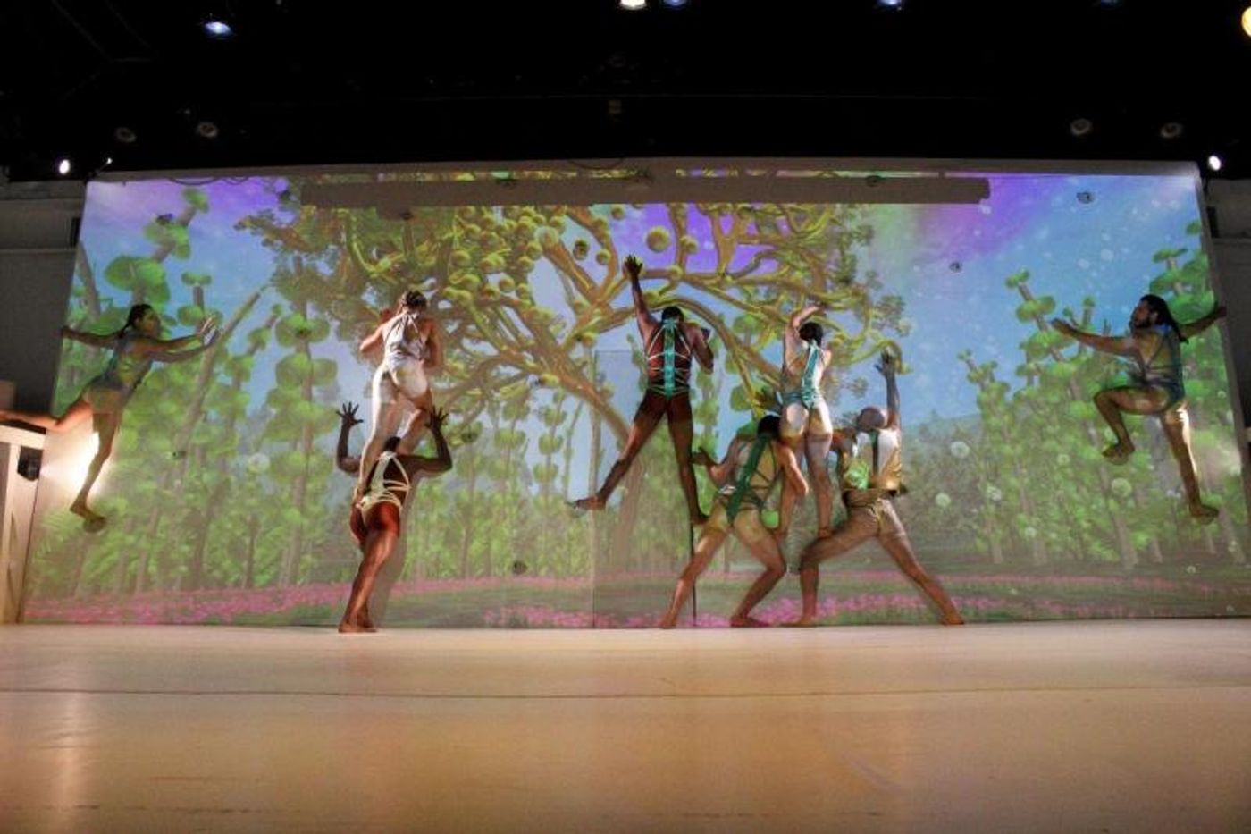 Review: Not Man Apart's PARADISE LOST: RECLAIMING DESTINY Viscerally Recreates The Fall of Man Review: Not Man Apart's PARADISE LOST: RECLAIMING DESTINY Viscerally Recreates The Fall of Man Image