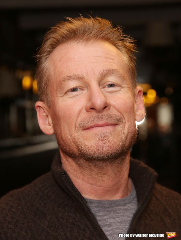 Photo Coverage: THE PRESENT's Cate Blanchett and Richard Roxburgh Unveil Portraits at Sardi's! — photo 2 of 31
