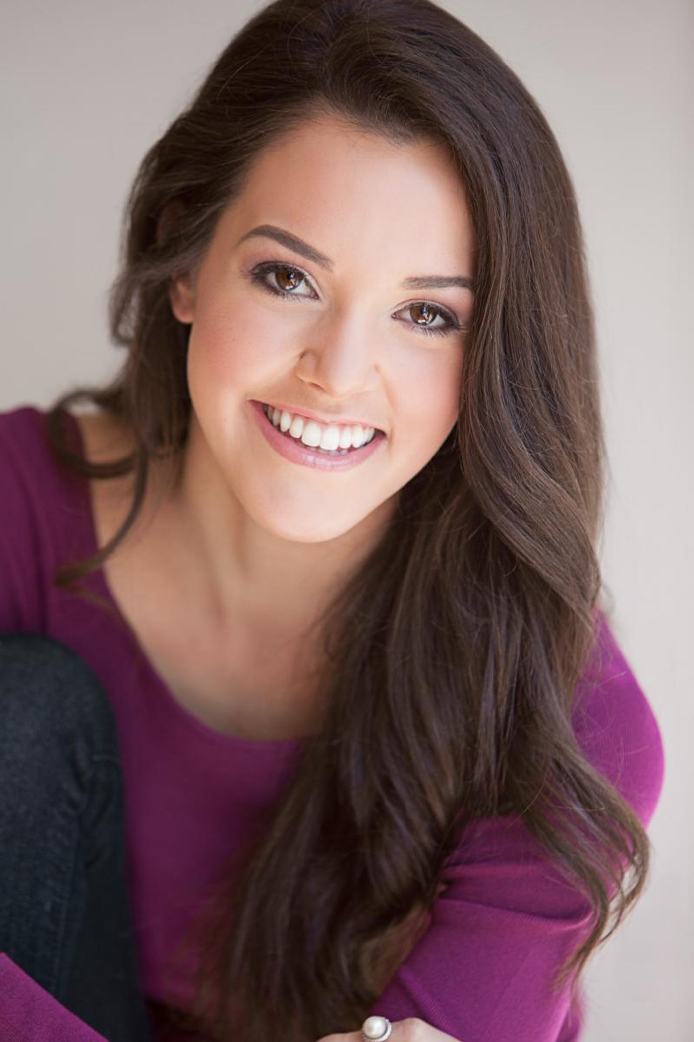 Interview: Atlanta Girl Mackenzie Perpich Talks Returning Home as the ANNIE Tour Plays the Fox Theatre  Image