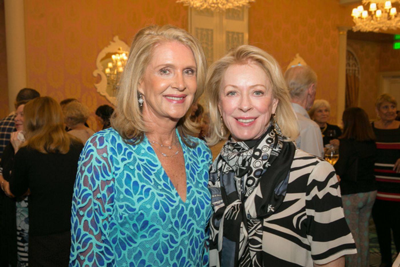 Photo Flash: CULTURE & COCKTAILS at The Colony Welcomes 100 Guests for Talk by Jewelry Designer Coomi Photo Flash: CULTURE & COCKTAILS at The Colony Welcomes 100 Guests for Talk by Jewelry Designer Coomi Image