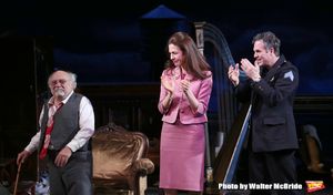 Danny DeVito, Jessica Hecht and Mark Ruffalo @ BroadwayWorld Danny DeVito, Jessica Hecht and Mark Ruffalo Photo