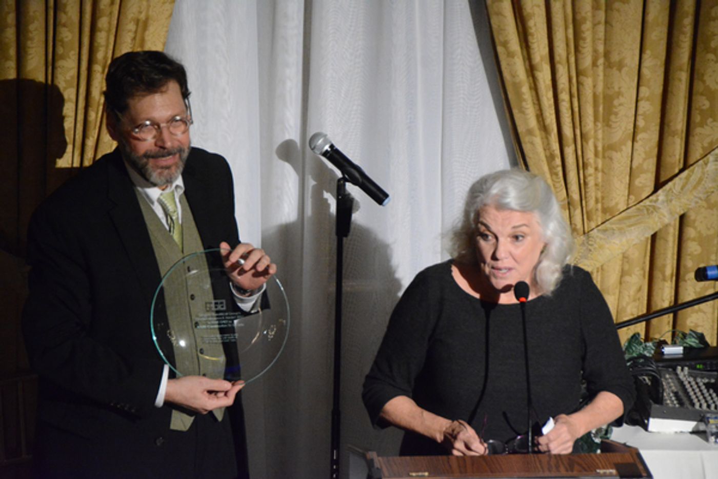 Photo Coverage: Gingold Theatrical Group's GOLDEN SHAMROCK GALA Honors Tyne Daly  Image