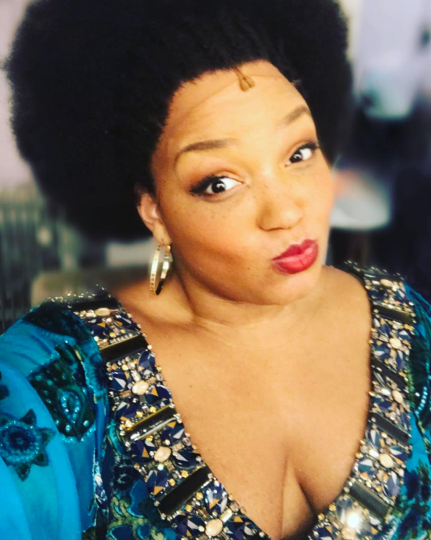 Photo Flash: MURDER ON THE ORIENT EXPRESS Takes a Mug Shot, MISS SAIGON Has a Sit Down, and More Saturday Intermission Pics!  Image