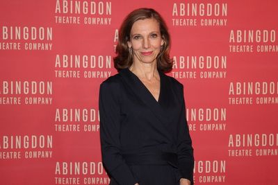 Ellen Lauren Photo