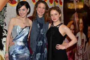 Lena Hall, Robin Weigert and Naian Gonzalez Norvind @ BroadwayWorld Lena Hall, Robin Weigert and Naian Gonzalez Norvind Photo