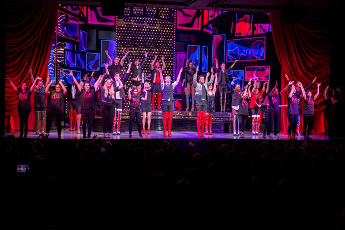 Photo Coverage: Say Yeah! Original KINKY BOOTS Cast Reunites at the TDF Honors  Image