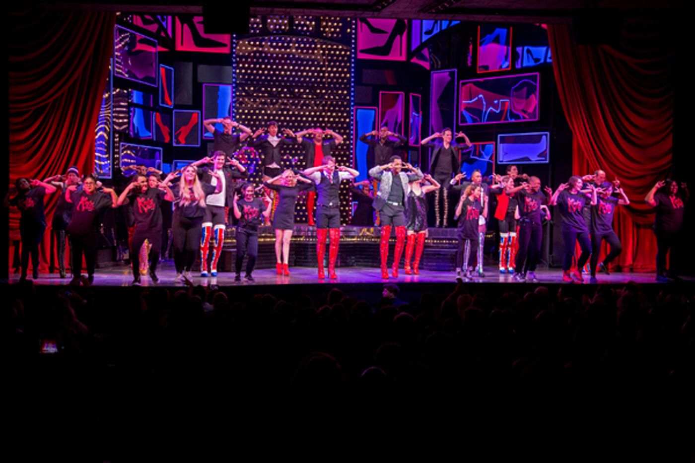 Photo Coverage: Say Yeah! Original KINKY BOOTS Cast Reunites at the TDF Honors  Image