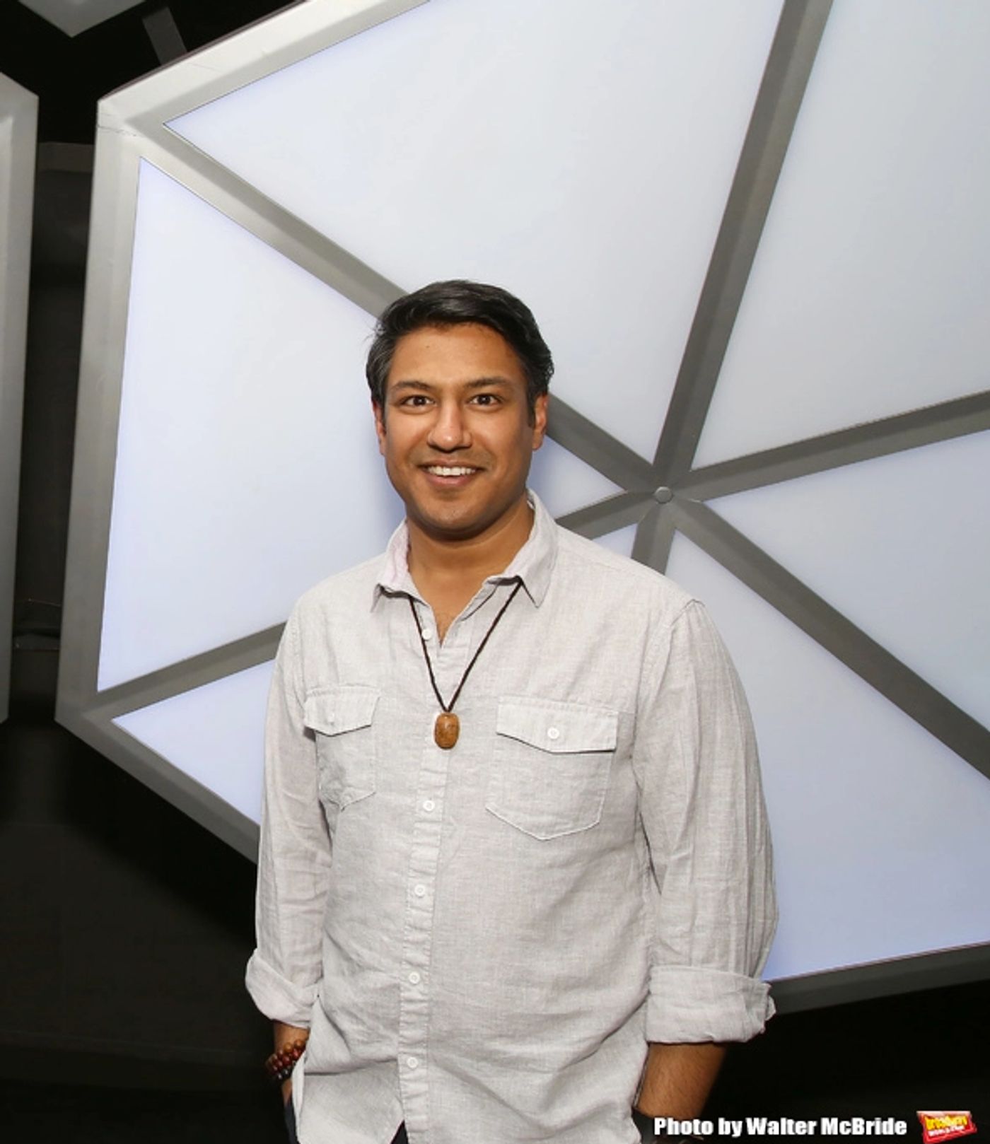 BWW Interview - Debut of the Month - GROUNDHOG DAY's Vishal Vaidya  Image