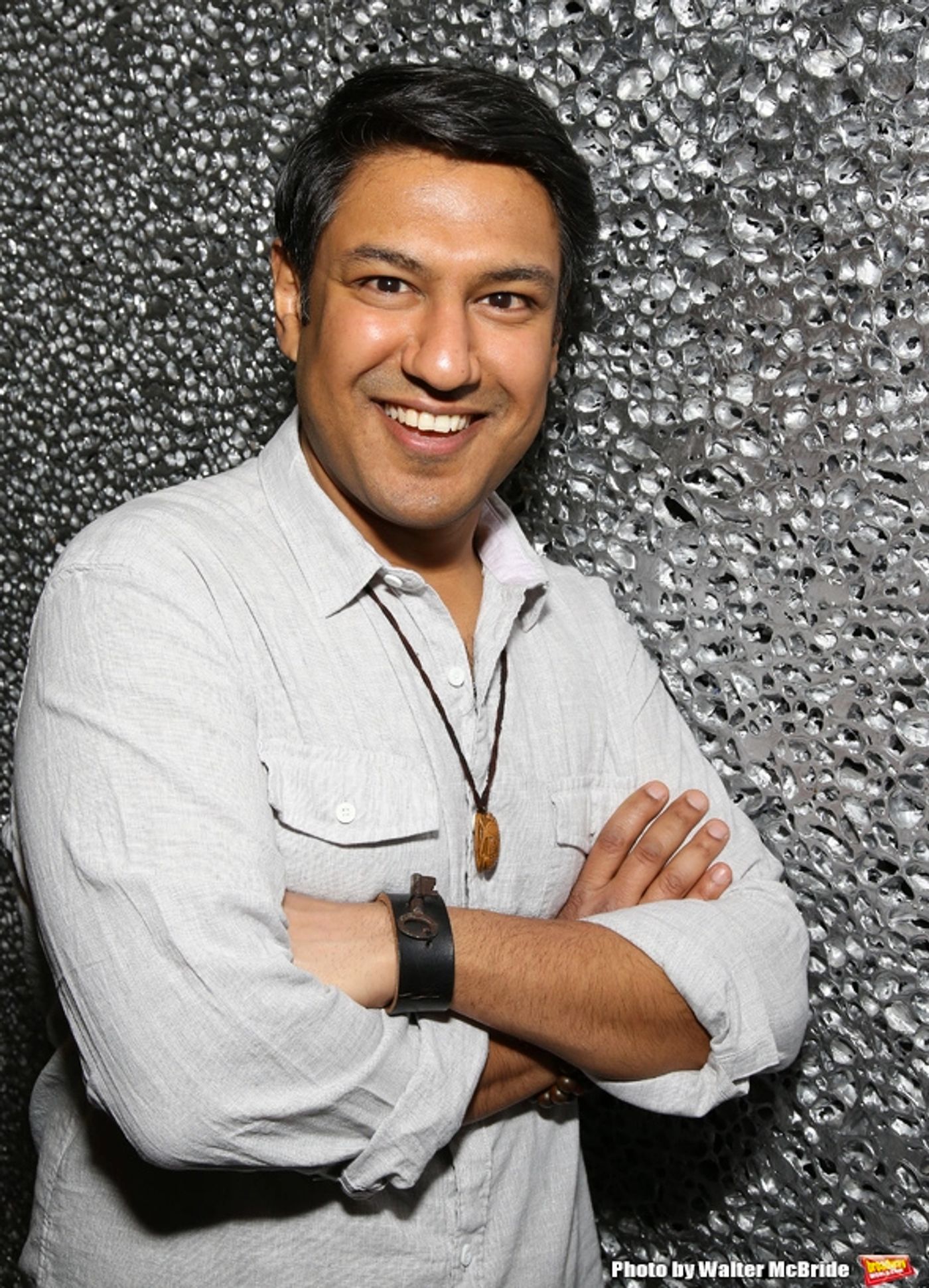 BWW Interview - Debut of the Month - GROUNDHOG DAY's Vishal Vaidya  Image