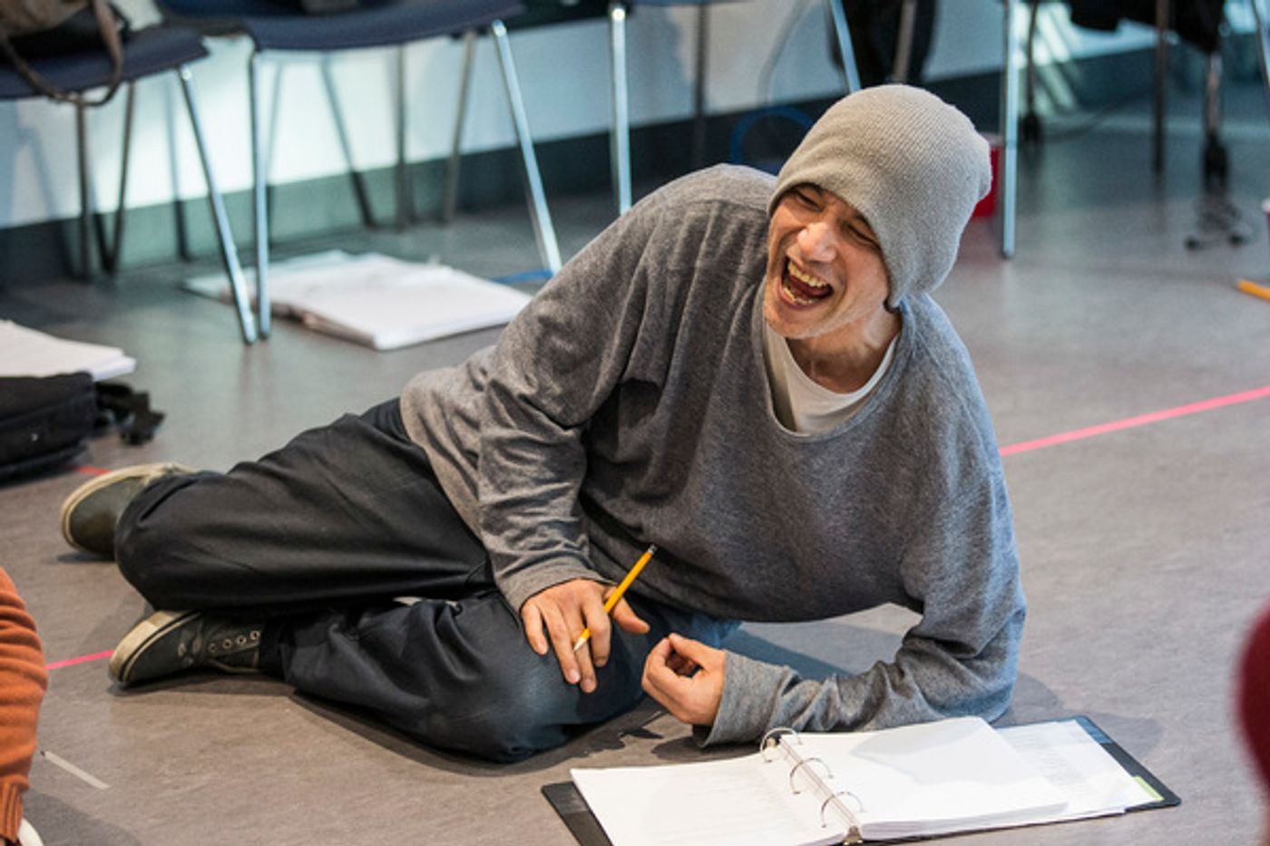 Photo Flash: Inside Rehearsal for KING OF THE YEES at Goodman Theatre  Image