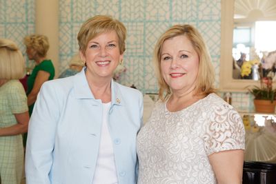 Donna McCullough, Kenann Cassidy Photo