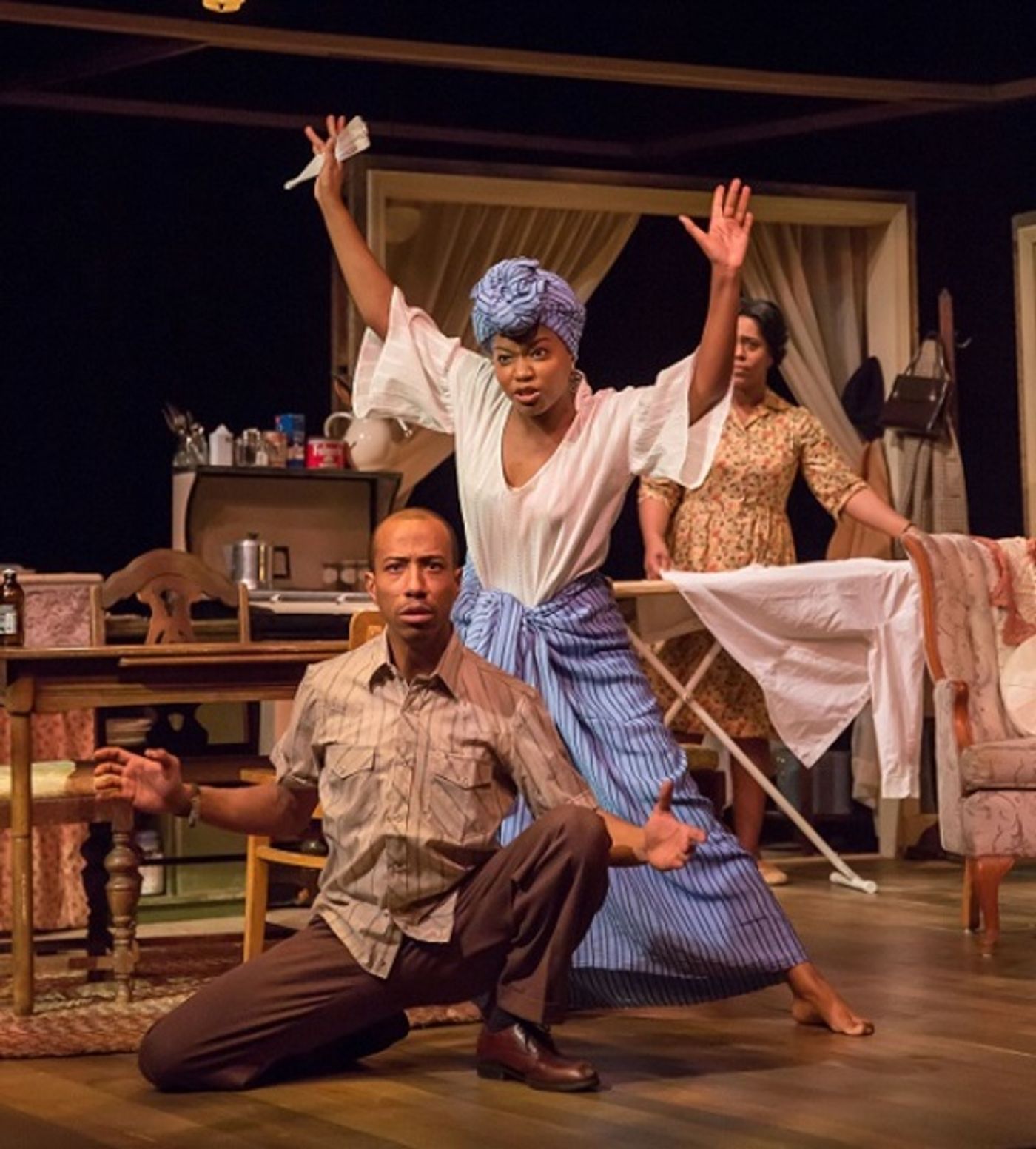 Photo Flash: American Classic A RAISIN IN THE SUN Comes Alive at Cincinnati Shakespeare Company  Image