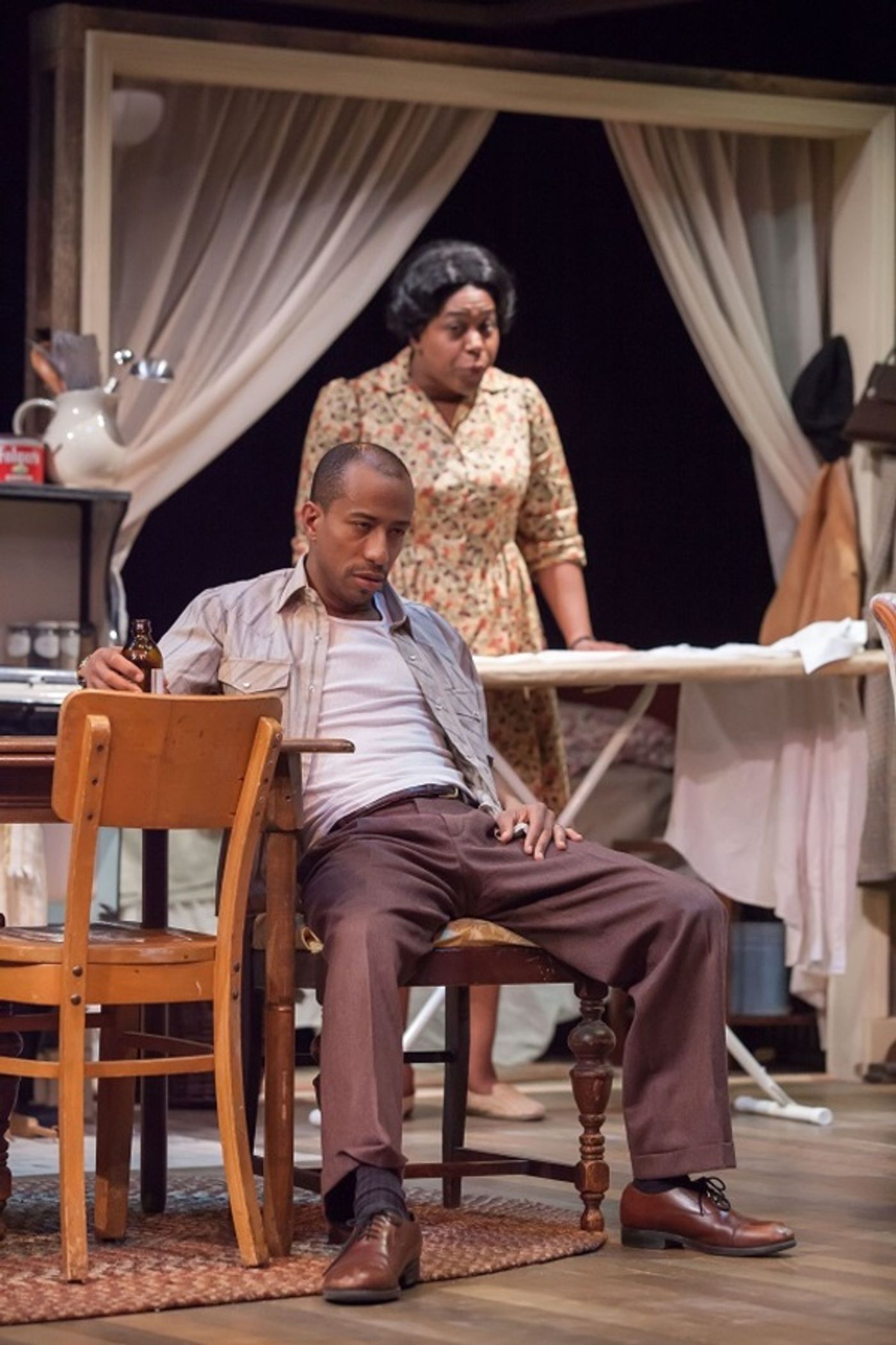 Photo Flash: American Classic A RAISIN IN THE SUN Comes Alive at Cincinnati Shakespeare Company  Image