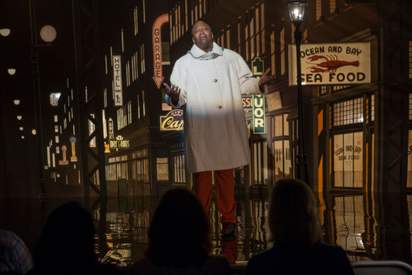 Daveed Diggs, Andrea Martin Among Guest Stars for KIMMY SCHMIDT Season 3 + First Look Photos  Image