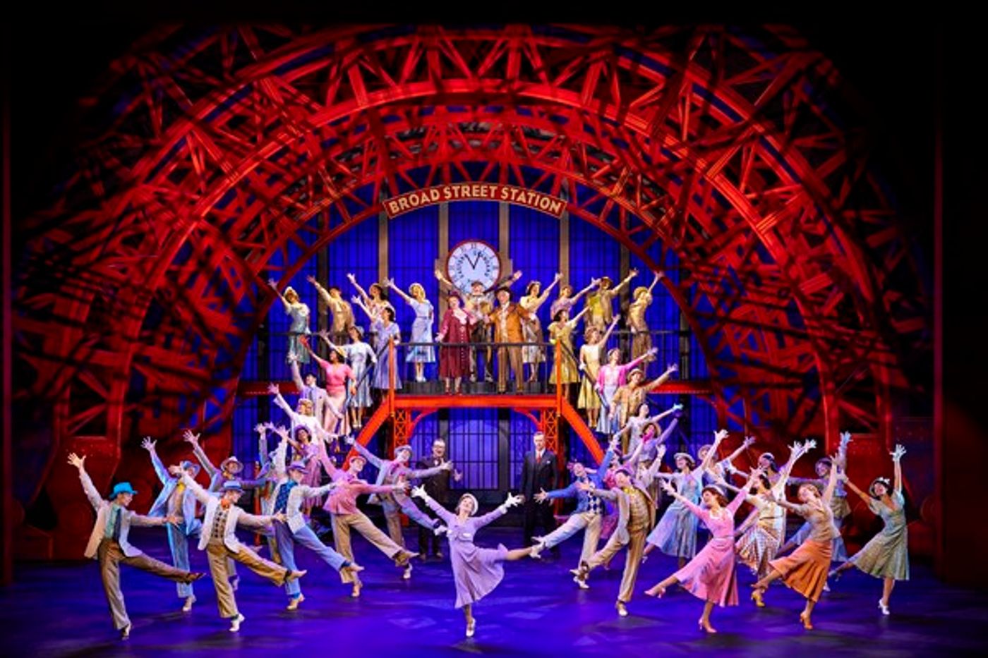 Photo Flash: Shuffle Off with Brand-New Shots of 42ND STREET in London  Image