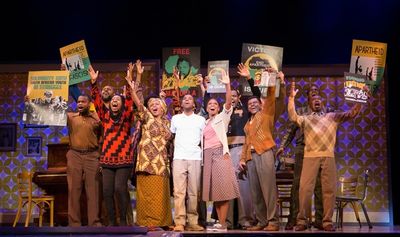  Jordan Barrow, Montego Glover and cast Photo