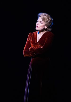 Victoria Clark  Photo