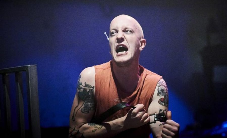 Review: TRAINSPOTTING LIVE a Razor-Sharp, Cold Sweat Sensation at fortyfive downstairs Image