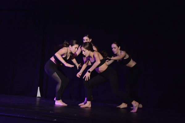 Rylee Belk, Raquel Wallace, Hailey Beasley and Sydney Laughlin Photo