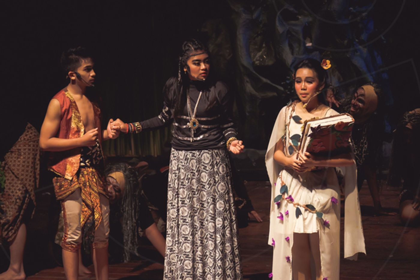 Review: LEGENDA BALADA BALADI at GRJS Bulungan  Image