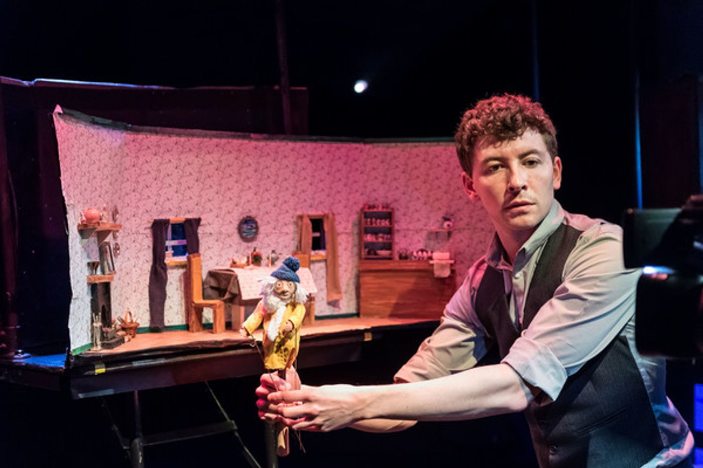 Photo Flash: Puppetry of THE MISSING LIGHT Enchants  Image