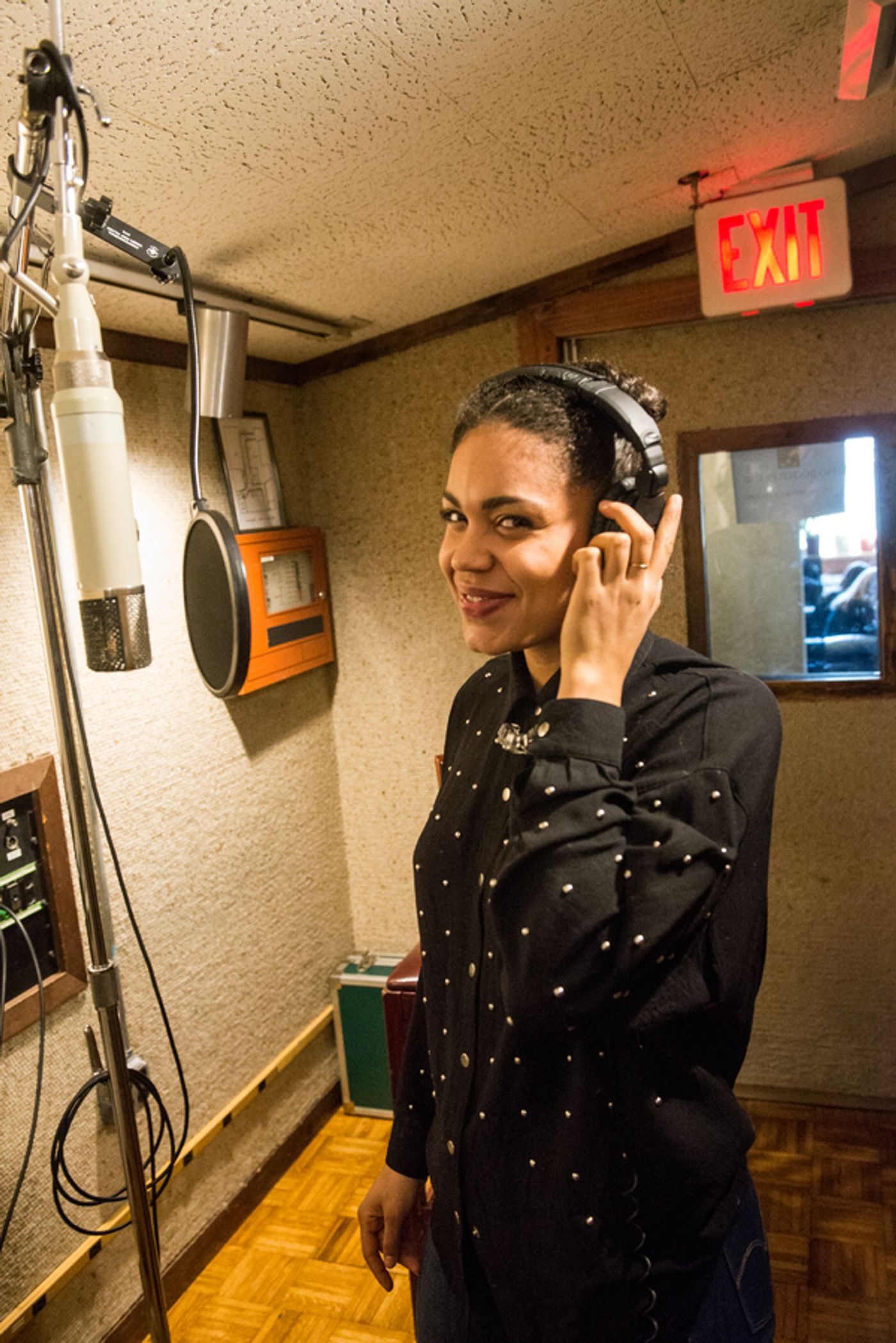 Photo Flash: GROUNDHOG DAY Company Hits the Recording Studio! Photo Flash: GROUNDHOG DAY Company Hits the Recording Studio! Image