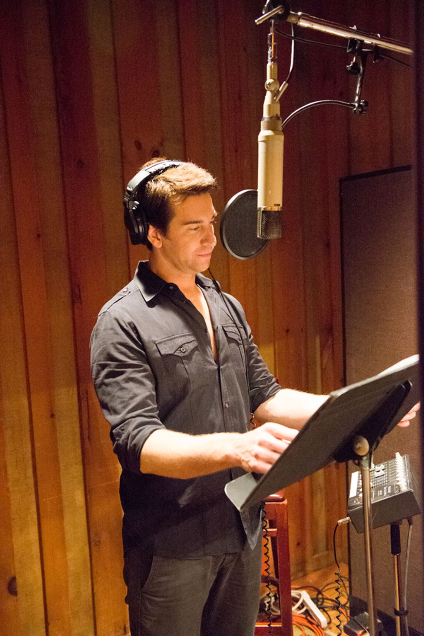 Photo Flash: GROUNDHOG DAY Company Hits the Recording Studio! Photo Flash: GROUNDHOG DAY Company Hits the Recording Studio! Image