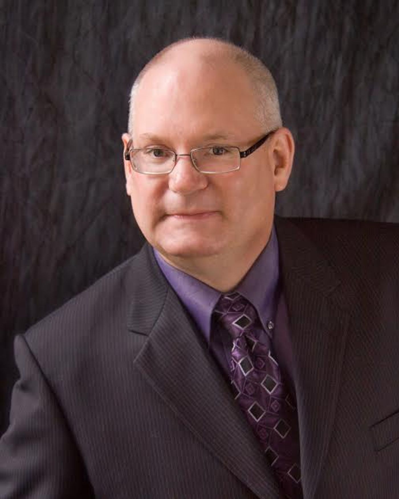 DM Playhouse Defines New Leadership Team  Image