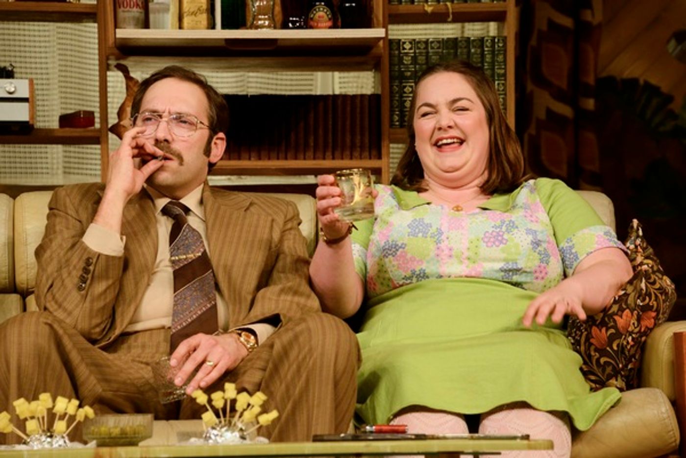 Photo Flash: First Look at Amanda Abbington and More in ABIGAIL'S PARTY at Theatre Royal Bath Photo Flash: First Look at Amanda Abbington and More in ABIGAIL'S PARTY at Theatre Royal Bath Image