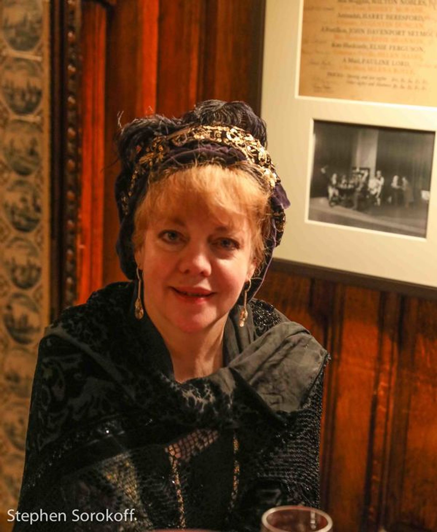 Photo Coverage: Dutch Treat Club Hosts New York Times Columnist Gail Collins & Vocalist Richard Malavet  Image