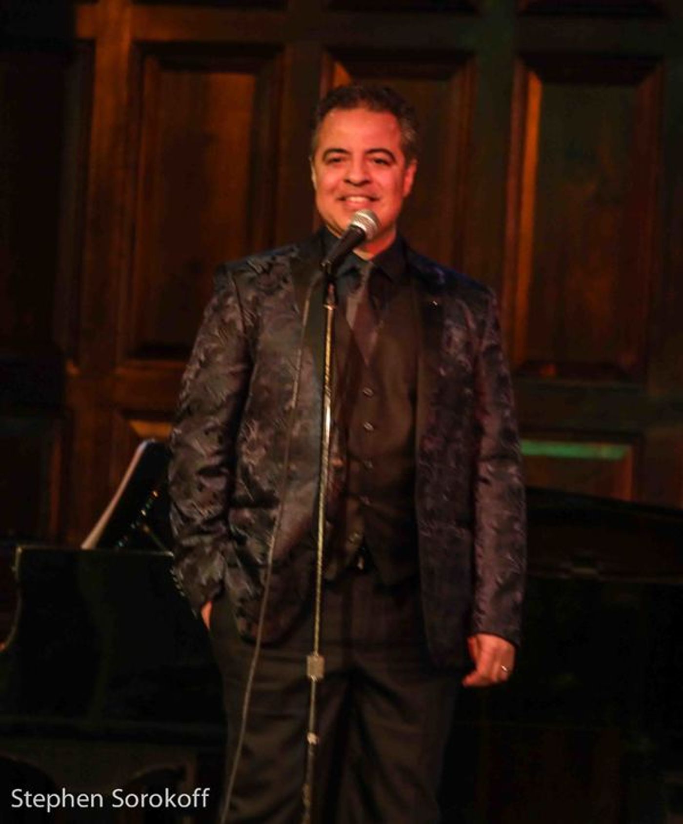Photo Coverage: Dutch Treat Club Hosts New York Times Columnist Gail Collins & Vocalist Richard Malavet  Image
