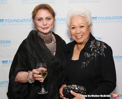 Elizabeth Ashley and Joy Abbott  Photo
