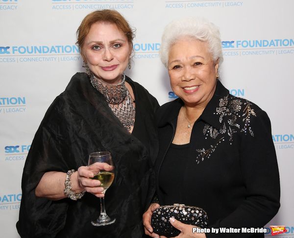 Elizabeth Ashley and Joy Abbott  Photo