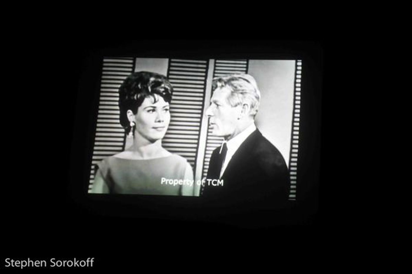 Photo Coverage: Sandra Bernhard Presents MAC'S Lifetime Achievement Award To Michele Lee  Image