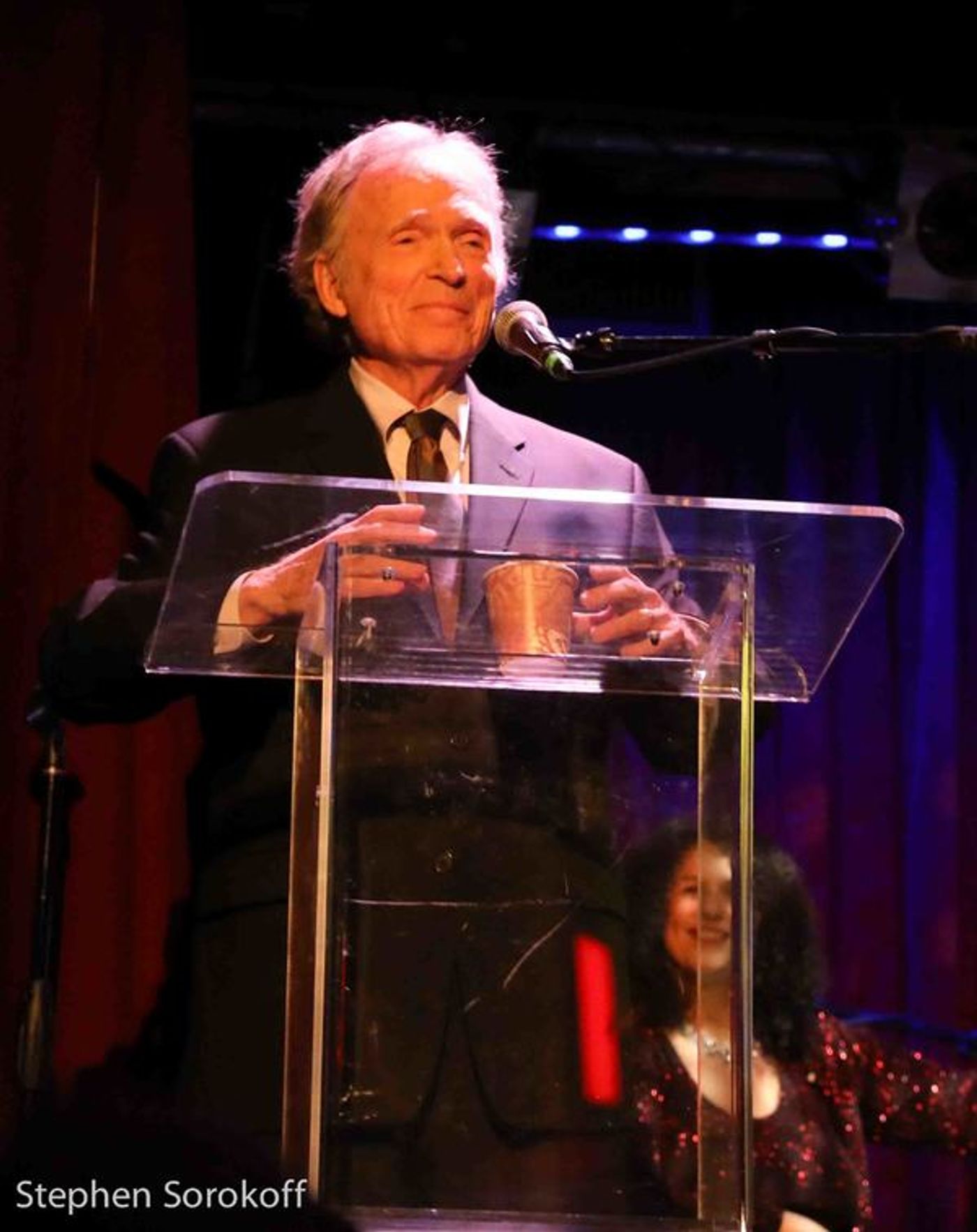 Photo Coverage: Sandra Bernhard Presents MAC'S Lifetime Achievement Award To Michele Lee  Image