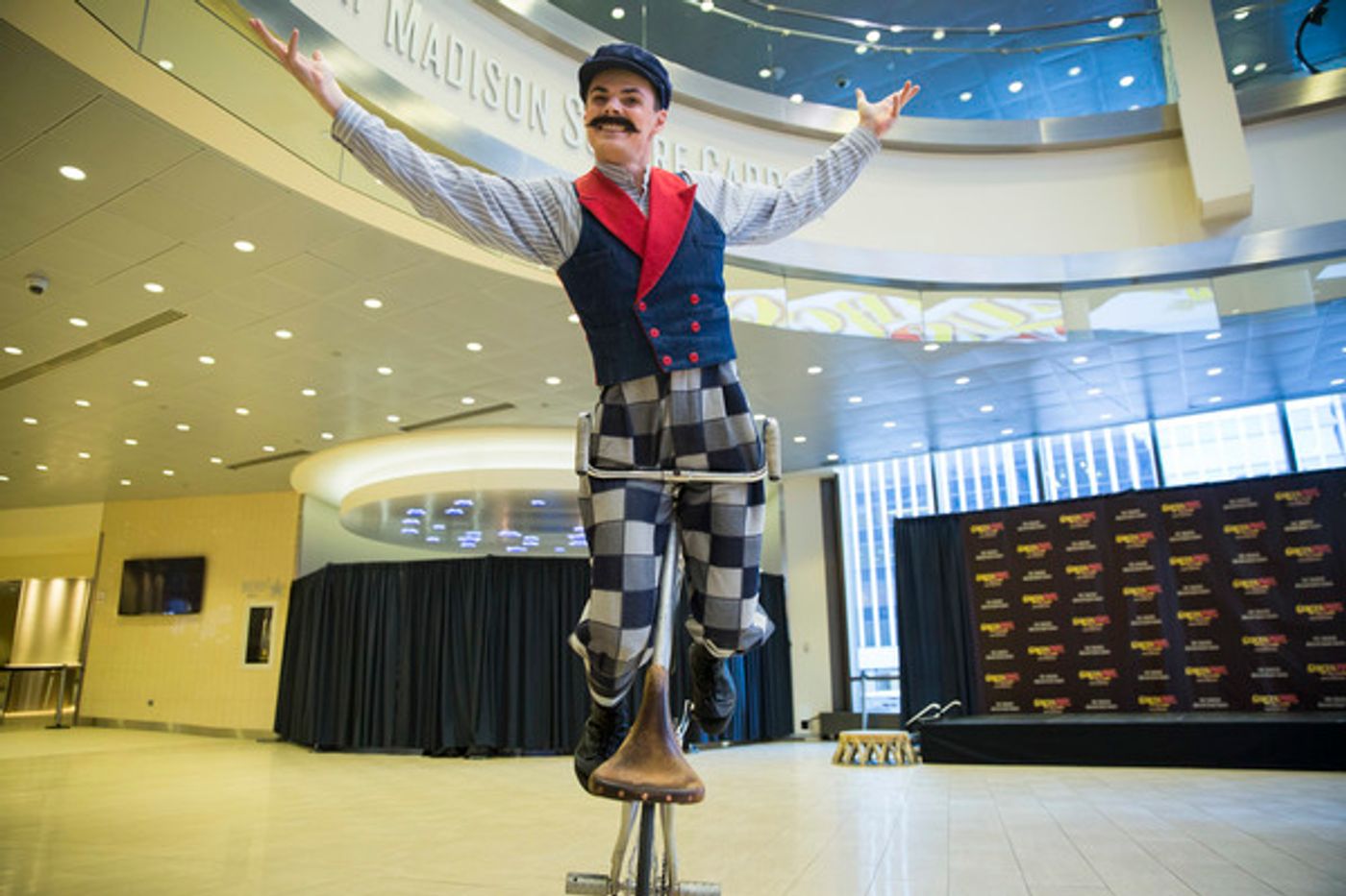 Photo Flash: CIRCUS 1903's Baby Elephant Puppet Stops by Madison Square Garden Photo Flash: CIRCUS 1903's Baby Elephant Puppet Stops by Madison Square Garden Image