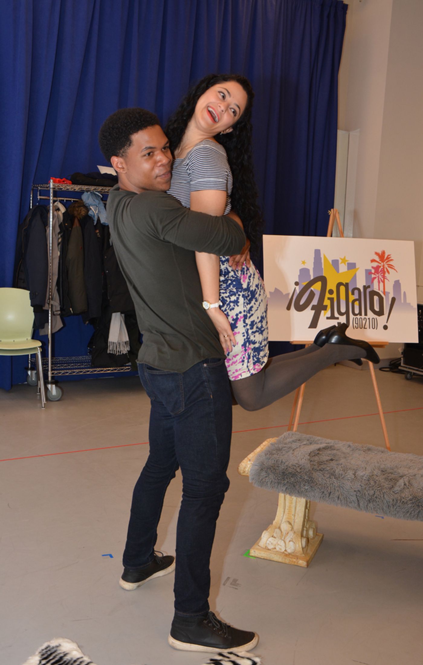 Photo Coverage: The Cast of FIGARO 90210 Meets The Press  Image