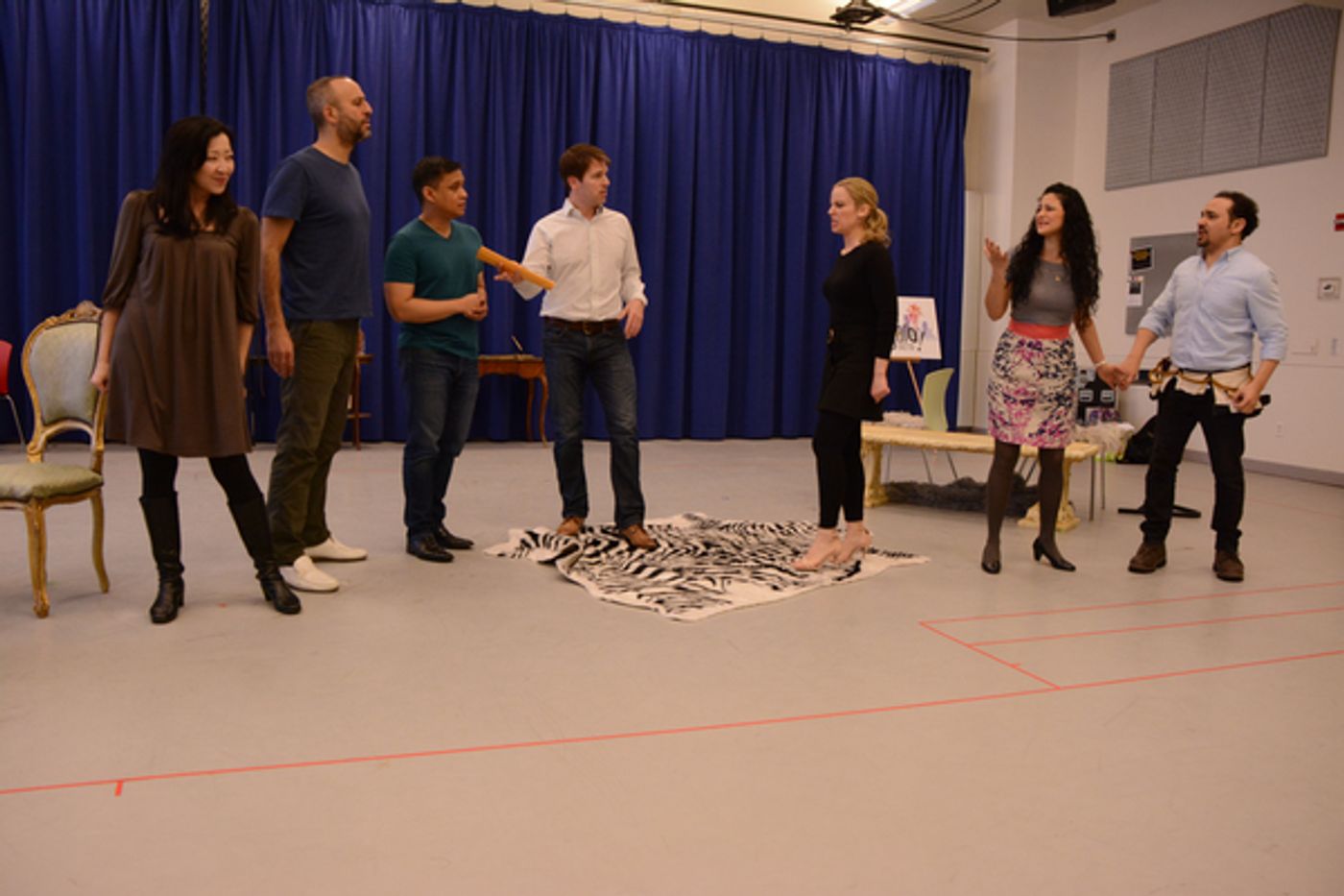 Photo Coverage: The Cast of FIGARO 90210 Meets The Press  Image