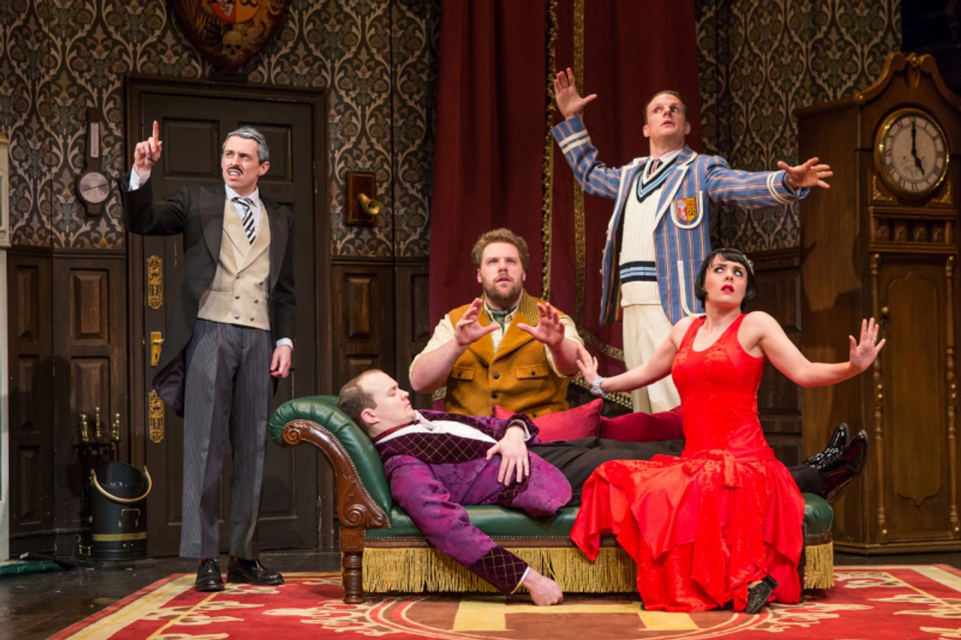 Review: Brit-Farce THE PLAY THAT GOES WRONG Literally Brings Down The House  Image