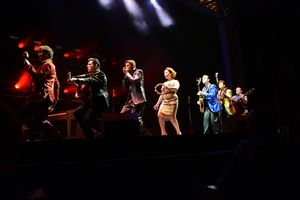 Nat Zegree, scott Moreau, Jason Loughlin, Bligh Voth James Barry, Alex Boniello and Sam Weber @ BroadwayWorld Nat Zegree, scott Moreau, Jason Loughlin, Bligh Voth James Barry, Alex Boniello and Photo