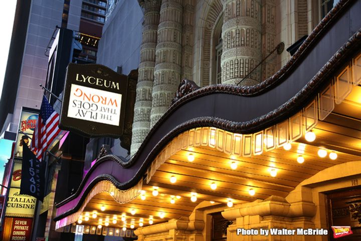 The Play That Goes Wrong Production Photo