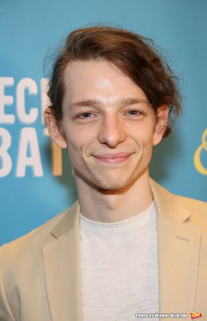 Mike Faist @ BroadwayWorld Mike Faist Photo