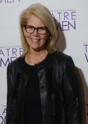 Costume Designer and Tony Award-winner for A Gentleman's Guide to Love and Murder, Linda Cho, is honored by the League of Profe @ BroadwayWorld Costume Designer and Tony Award-winner for A Gentleman's Guide to Love and Murder, Li Photo