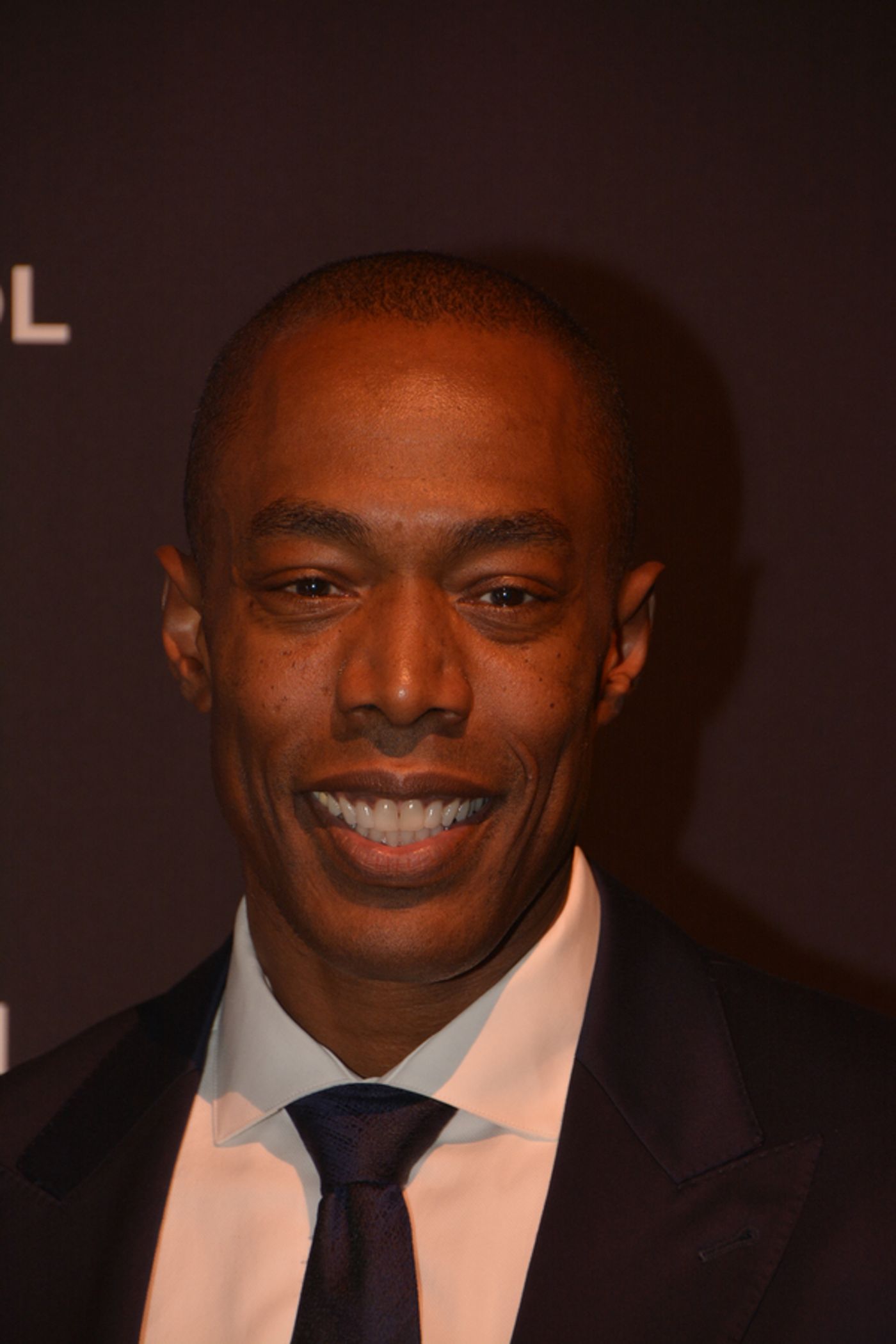 Photo Coverage: WALKING DEAD and MOONLIGHT Stars Honored at 2017 Tisch Gala  Image