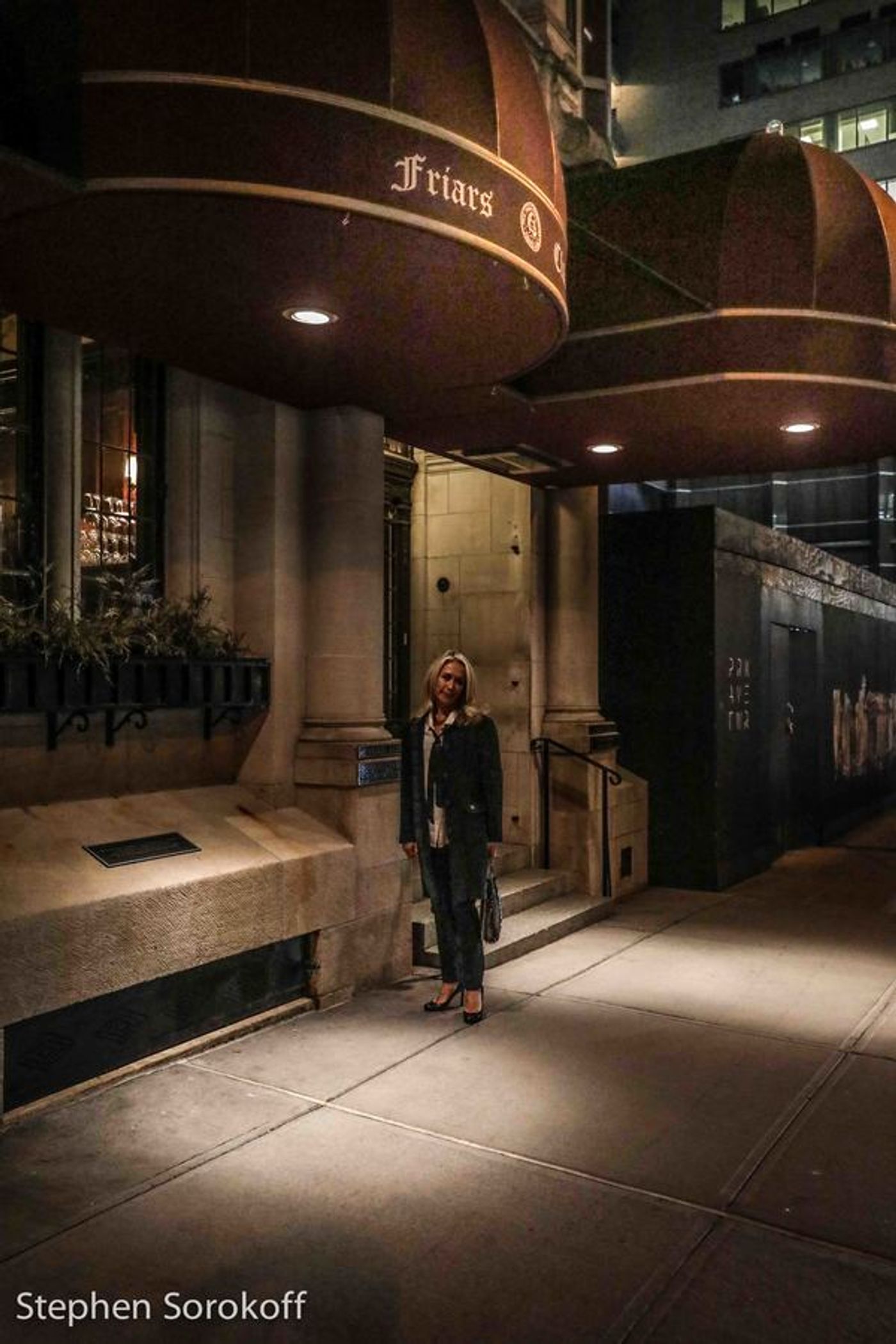 Photo Coverage: Dick Cavett Talking About Talk Shows At The Friars Club  Image