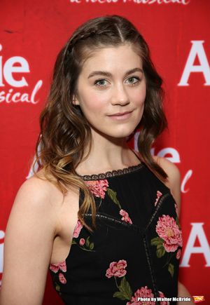 Laura Dreyfuss @ BroadwayWorld Laura Dreyfuss Photo