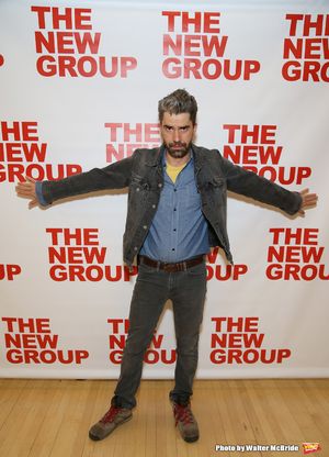 Hamish Linklater @ BroadwayWorld Hamish Linklater Photo