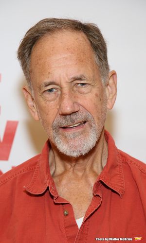 Jon DeVries @ BroadwayWorld Jon DeVries Photo