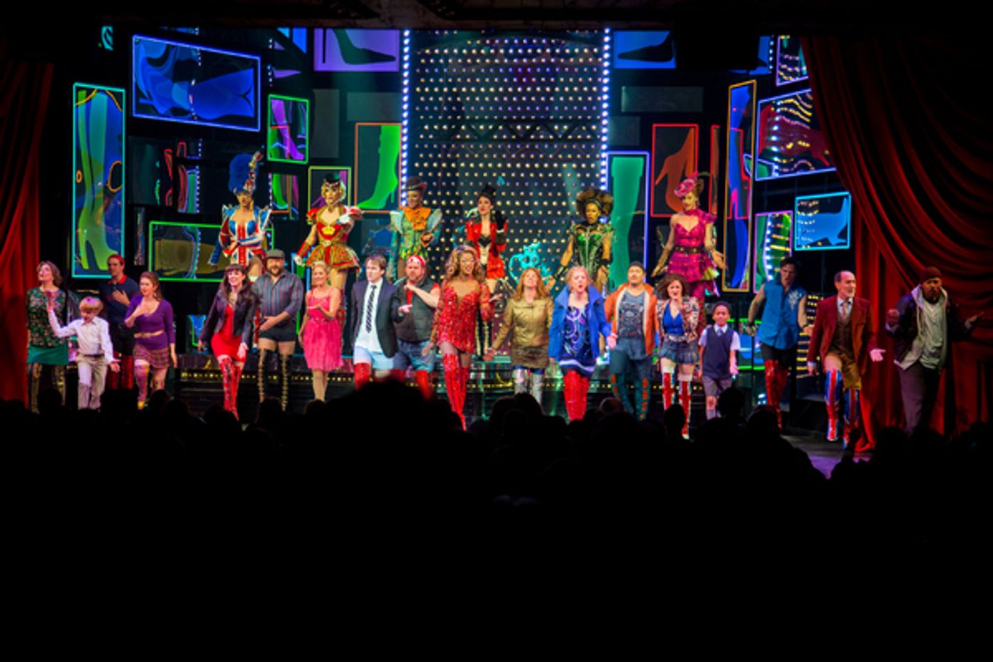 Photo Coverage: KINKY BOOTS Celebrates Four, Fabulous Years on Broadway!  Image